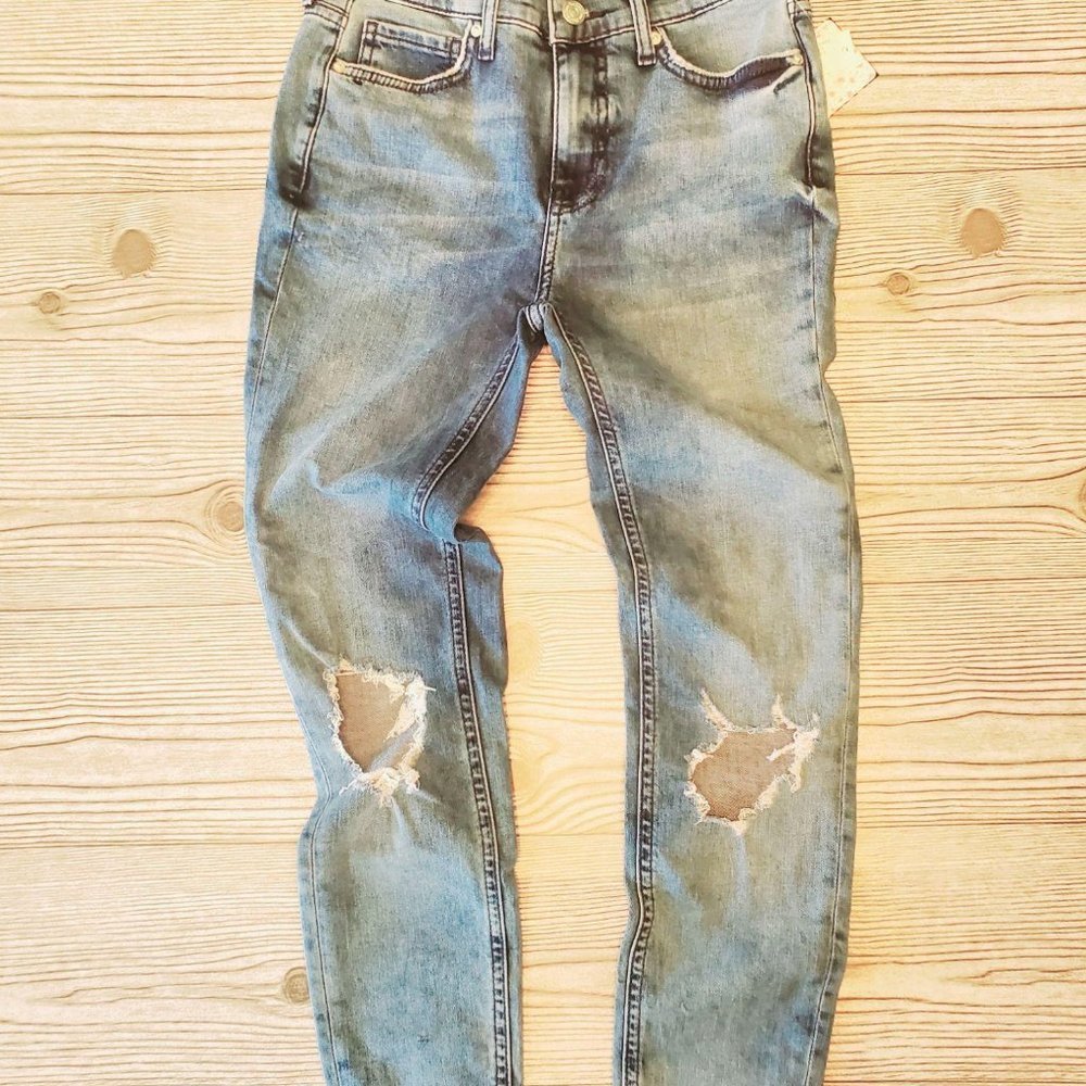 J099 - Free People Denim skinny - Size 26